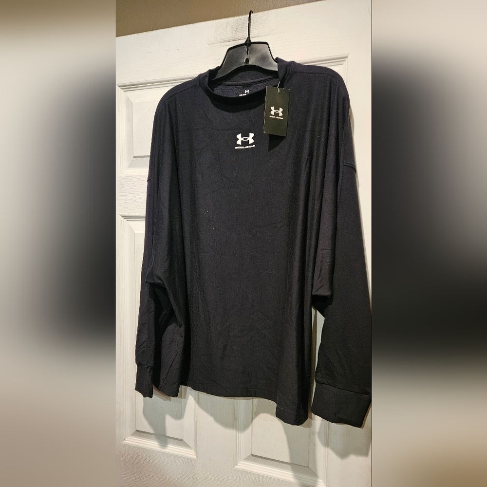 UNDER ARMOUR LONG SLEEVE SHIRT